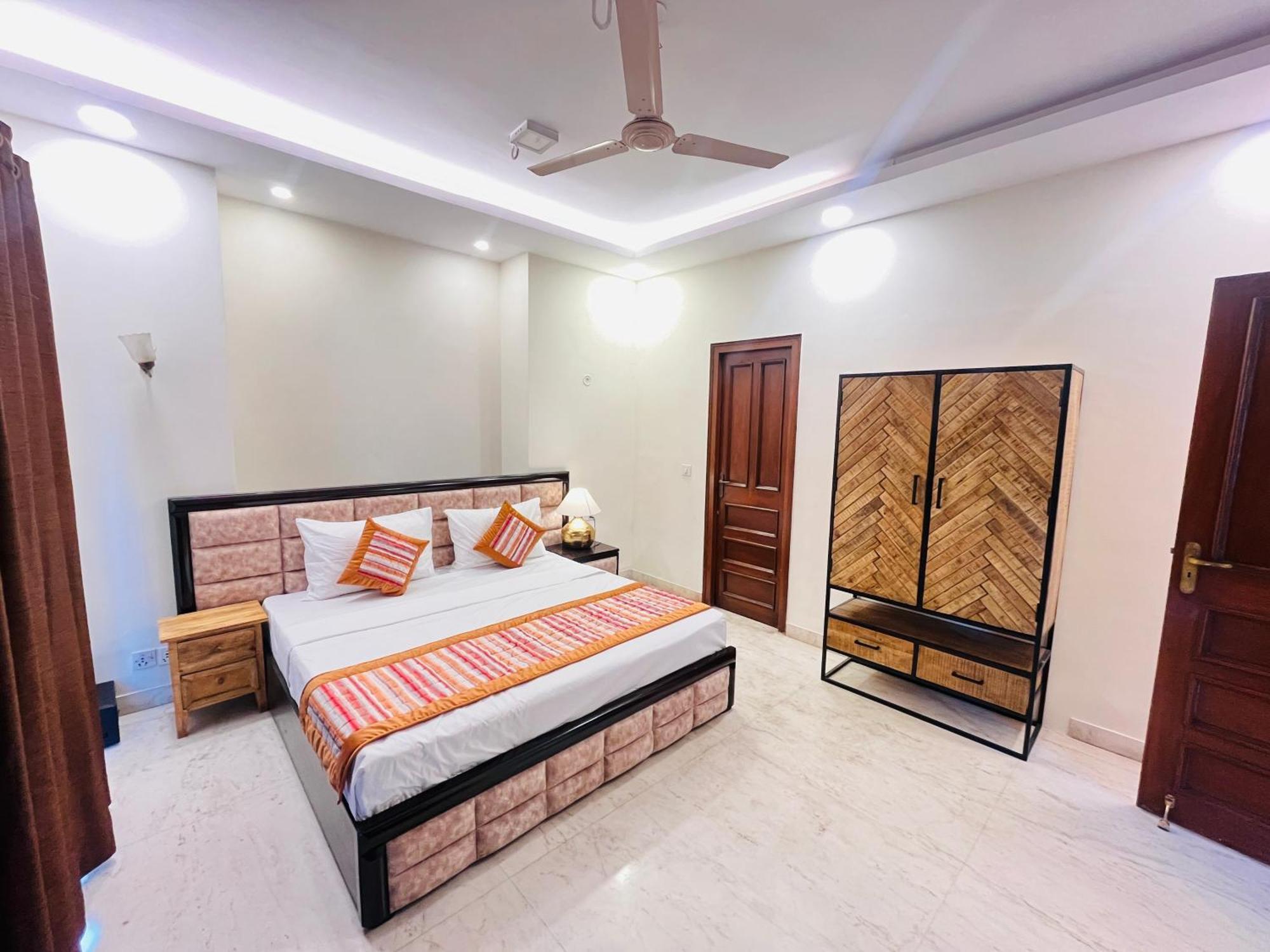 Hotel Grove Residency Hauz Khas New Delhi Couple Friendly Esterno foto