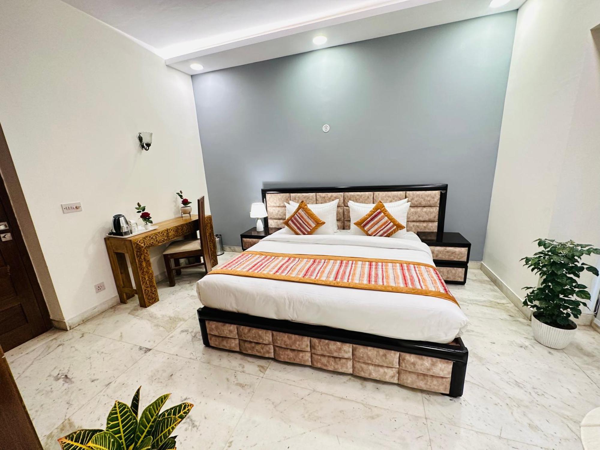 Hotel Grove Residency Hauz Khas New Delhi Couple Friendly Esterno foto